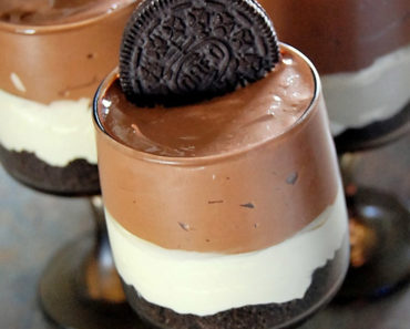 Quick Oreo Mousse Cups