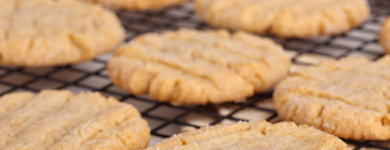 Peanut Butter Cookies Recipe (3-Ingredient Recipe)