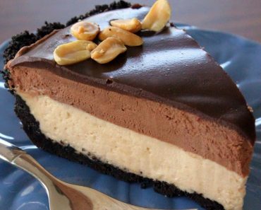Chocolate Peanut Butter Mousse Pie Recipe