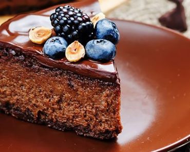 Praline Chocolate Cake Recipe