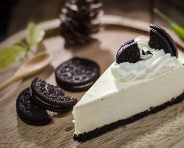 The Best Oreo Cheesecake You’ll Ever Taste—Creamy, Crunchy, and Totally Addictive