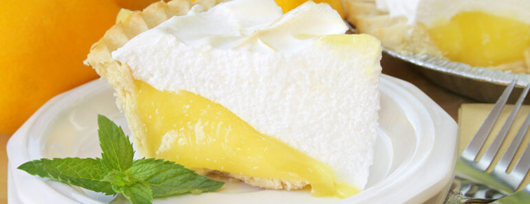 No-Bake Pineapple Pie (25-Minutes No-Bake Recipe) No-Bake Pineapple Pie (25-Minutes No-Bake Recipe)