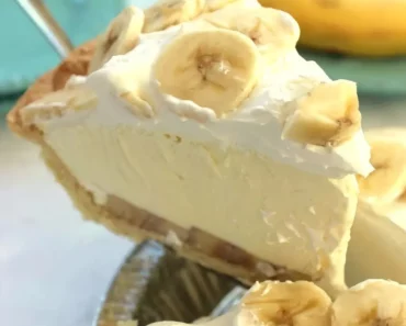 Unleash Your Inner Baker with This Heavenly Easy Banana Cream Pie