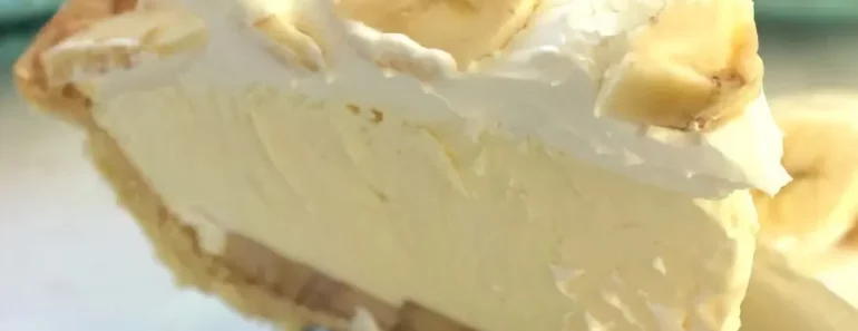 Easy Banana Cream Pie Recipe (Food Network)