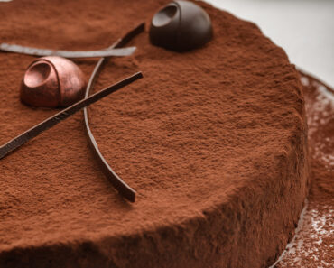 Rich Chocolate Truffle Cake Recipe (Gordon Ramsay Favorite)