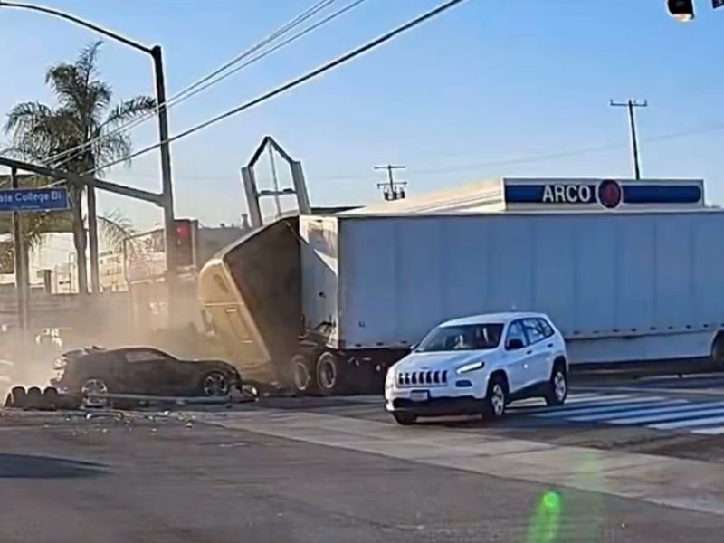 Semi-Truck Plows Through Multiple Vehicles at Fullerton, California Red Light, Nine People Injured in Chain-Reaction Crash