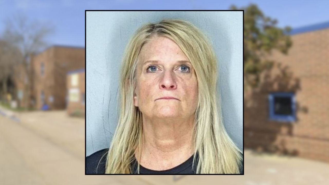 Wisconsin Kindergarten Teacher Accused of Snorting Cocaine in Classroom Bathroom, Leaving Powder and Bloody Tissues Behind