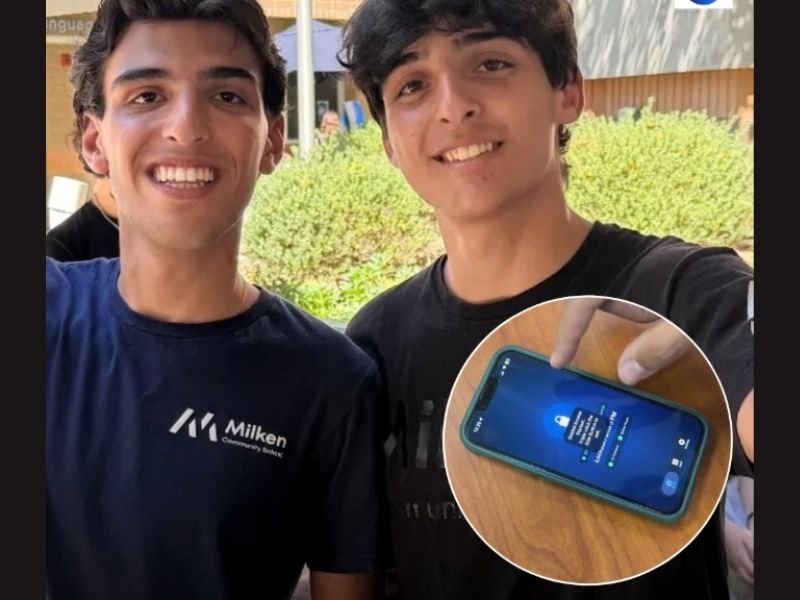 Los Angeles California High School Students Develop App to Reduce Phone Use in Class After Schools Struggle With Distractions