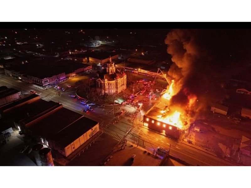 Massive Overnight Fire Tears Through Historic Downtown Gatesville, Texas Destroying Multiple Buildings as Crews Battle Intense Flames