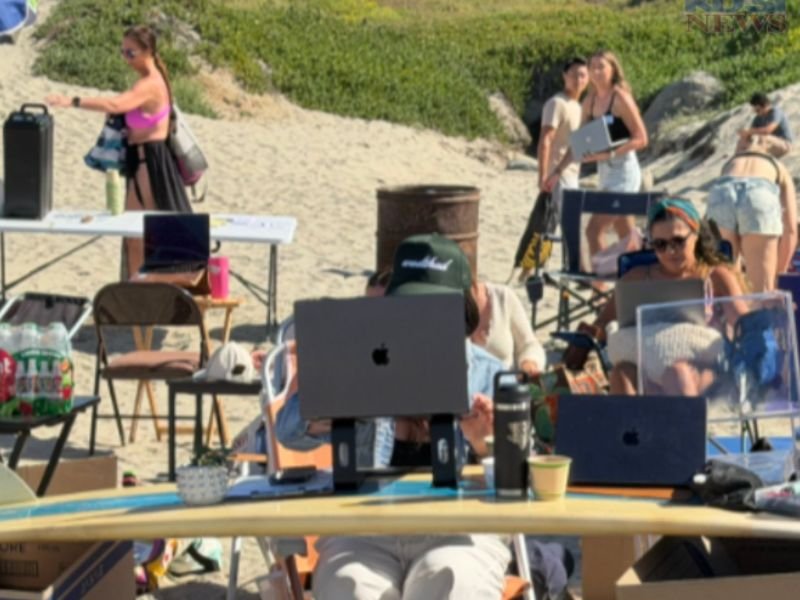 Remote Workers Turn San Diego&rsquo;s Pacific Beach Into a Real-Life Office as Laptops and Workstations Take Over the Sand