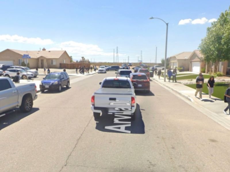 Victorville, California Teen Robbed at Gunpoint While Walking Home From School — Father Confronts Suspect During Dramatic Chase