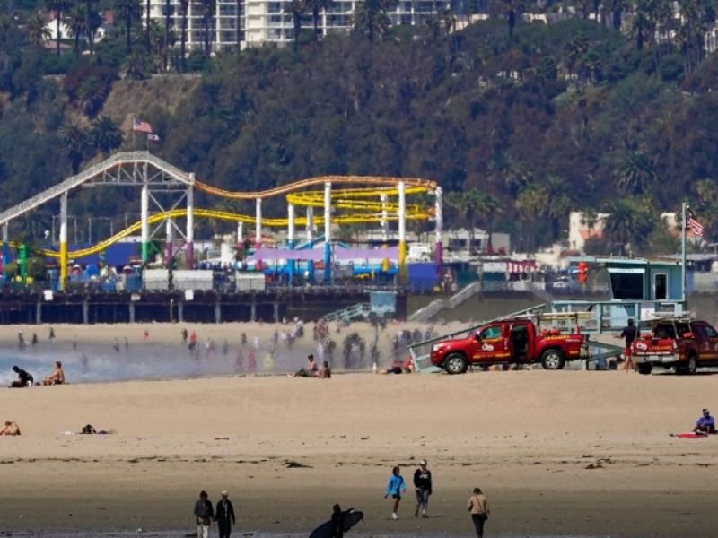 Baywatch Reboot Filming Faces Concerns Over Expanded Footprint at Venice Beach — Los Angeles County and City Leaders Move to Stabilize Production