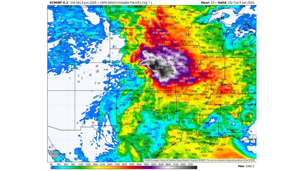 Eastern Nebraska and Western Iowa ECMWF Shows 6,366 Jkg CAPE Bullseye Fueling Explosive Severe Weather Risk Today
